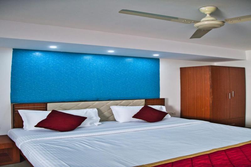 Business Inn Kammasandra Bagian luar foto